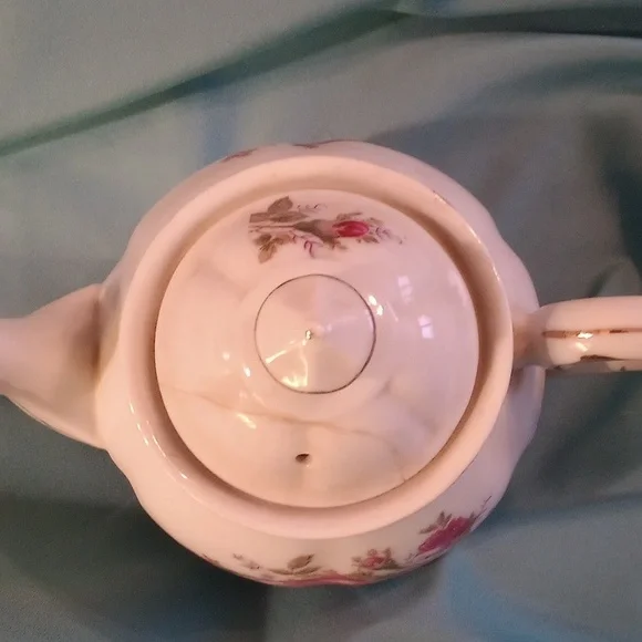 Vintage Musical Teapot - Picture 3 of 4